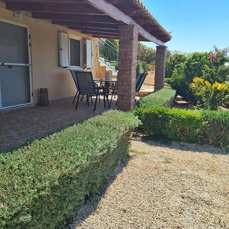 Guesthouse Petrothalassa Porto Heli Exterior foto
