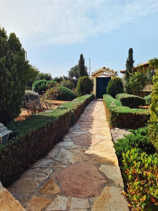 Guesthouse Petrothalassa Porto Heli Exterior foto